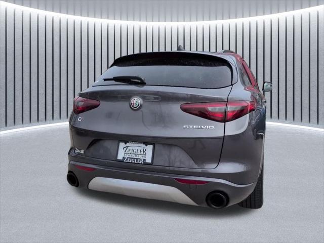 2023 Alfa Romeo Stelvio Ti AWD
