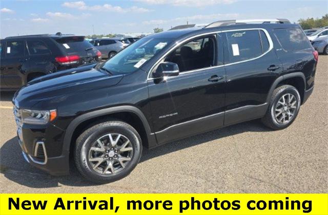2023 GMC Acadia FWD SLE 2023 GMC Acadia FWD SLE