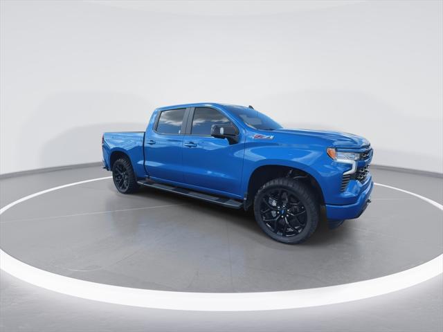 2022 Chevrolet Silverado 1500 4WD Crew Cab Short Bed RST