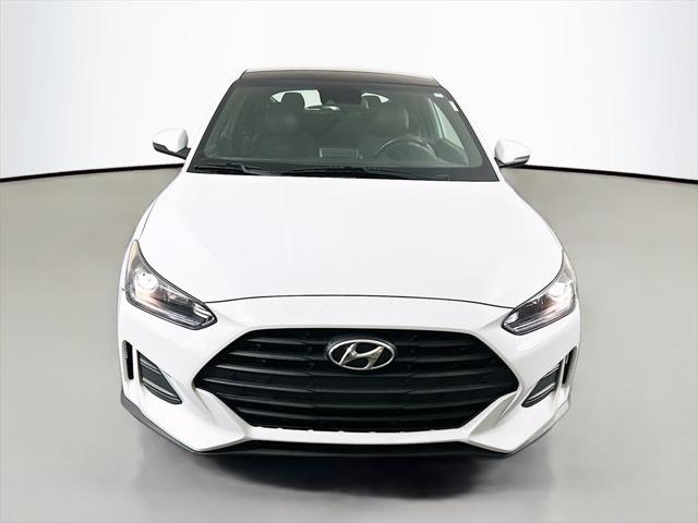 2020 Hyundai Veloster 2.0 Premium