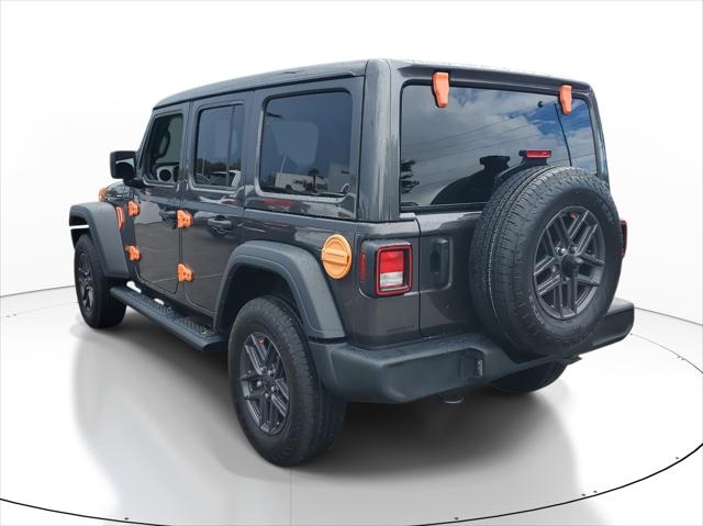 2025 Jeep Wrangler 4-Door Summit 4x4 2025 Jeep Wrangler 4-Door Summit 4x4