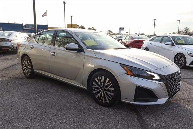 2023 Nissan Altima SV FWD