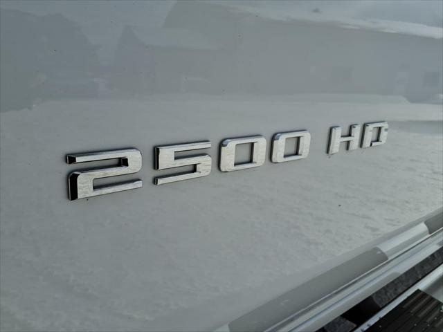 2025 Chevrolet Silverado 2500HD 4WD Crew Cab Long Bed LT