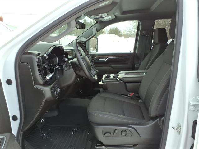 2025 Chevrolet Silverado 2500HD 4WD Crew Cab Long Bed LT