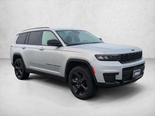 2023 Jeep Grand Cherokee L Altitude 4x4
