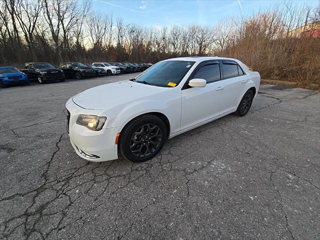 2018 Chrysler 300 300S AWD 2018 Chrysler 300 300S AWD