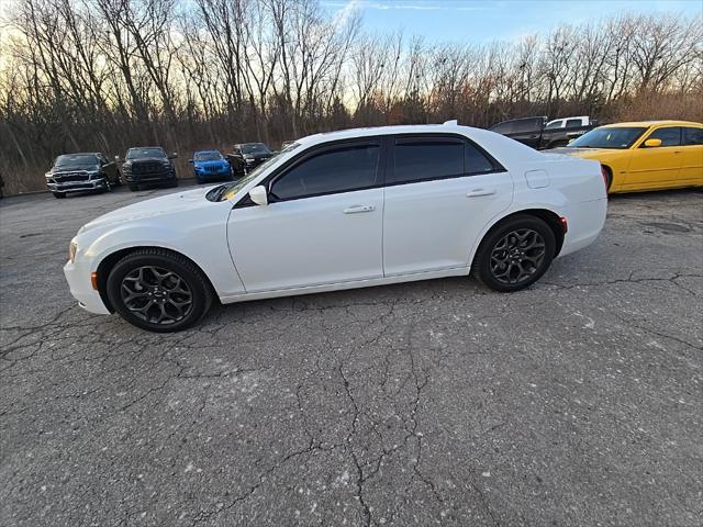 2018 Chrysler 300 300S AWD 2018 Chrysler 300 300S AWD