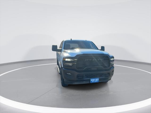 2025 RAM 2500 Tradesman Crew Cab 4x4 8 Box
