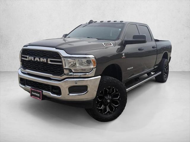 2022 RAM 2500 Tradesman Crew Cab 4x4 64 Box
