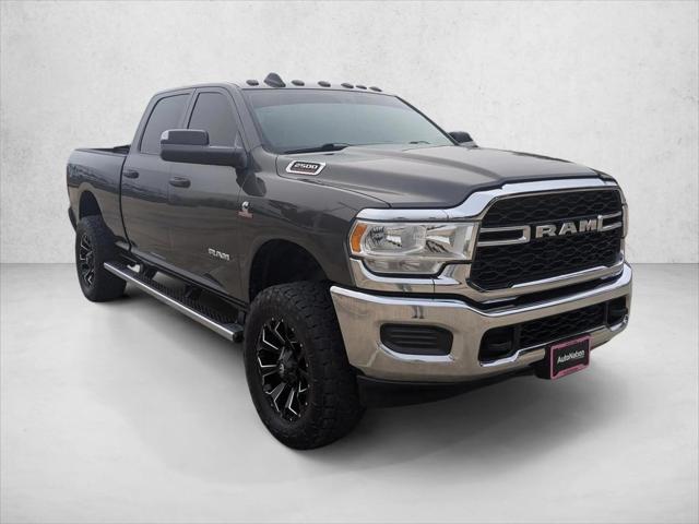 2022 RAM 2500 Tradesman Crew Cab 4x4 64 Box