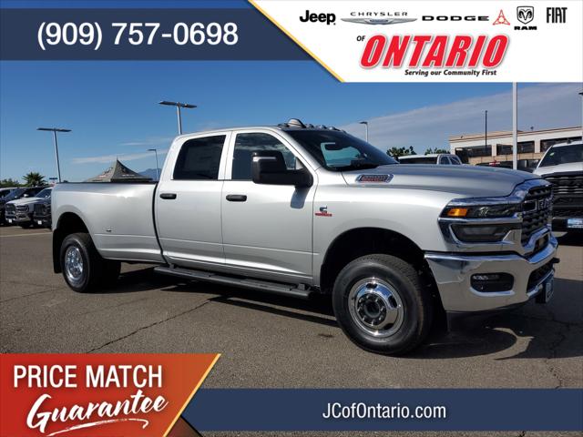 2026 RAM Ram 3500 RAM 3500 TRADESMAN CREW CAB 4X4 8 BOX