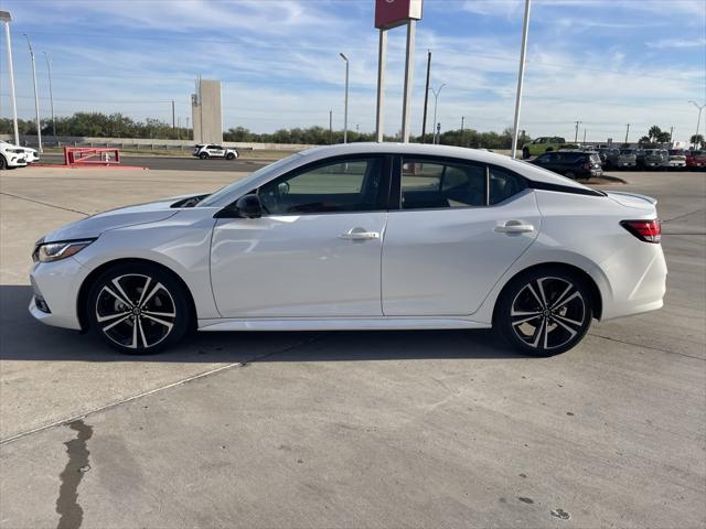 2021 Nissan Sentra SR Xtronic CVT 2021 Nissan Sentra SR Xtronic CVT