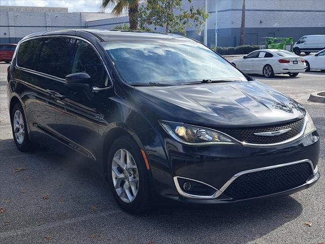 2017 Chrysler Pacifica Touring Plus