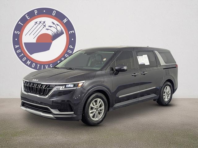 2022 Kia Carnival MPV LX Seat Package