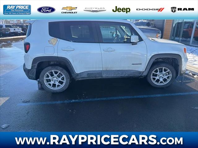 2021 Jeep Renegade Latitude 4X4 2021 Jeep Renegade Latitude 4X4