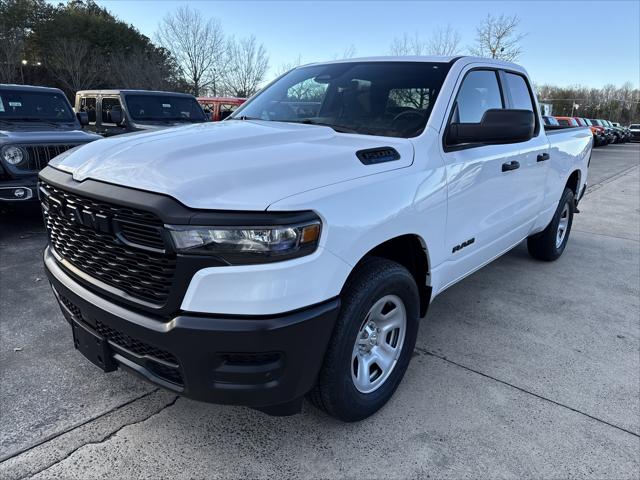 2026 RAM Ram 1500 RAM 1500 TRADESMAN QUAD CAB 4X4 64 BOX