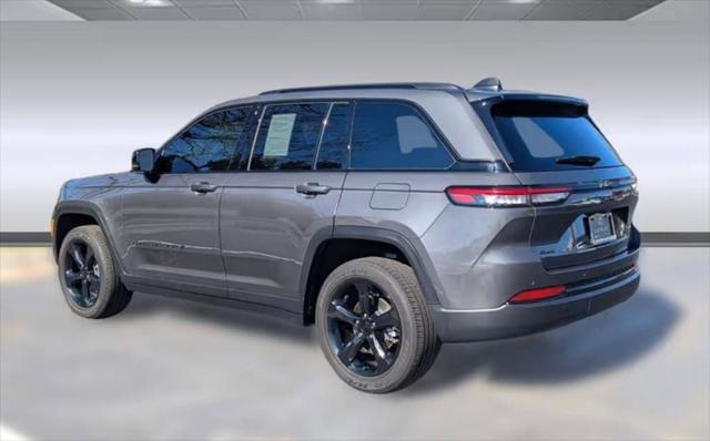 2023 Jeep Grand Cherokee L Altitude 4x4
