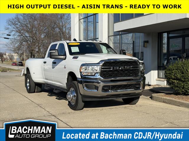 2023 RAM 3500 Tradesman Crew Cab 4x4 8 Box