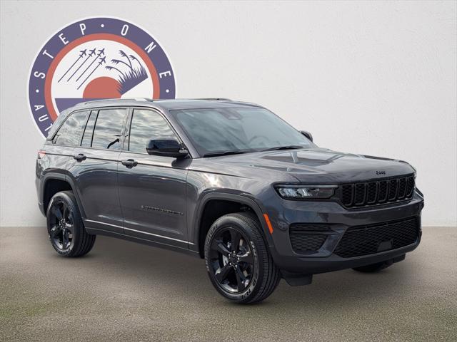 2025 Jeep Grand Cherokee GRAND CHEROKEE ALTITUDE X 4X2