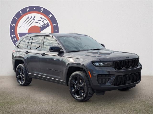 2025 Jeep Grand Cherokee GRAND CHEROKEE ALTITUDE X 4X2