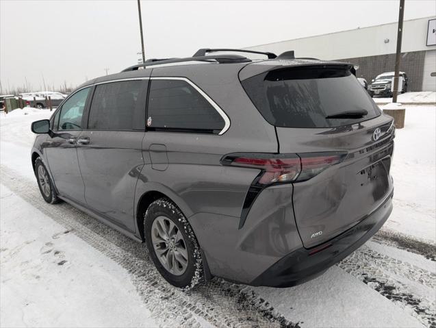 2023 Toyota Sienna XLE
