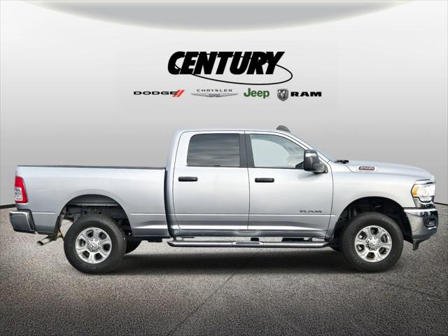 2024 RAM 2500 Big Horn Crew Cab 4x4 64 Box 2024 RAM 2500 Big Horn Crew Cab 4x4 64 Box