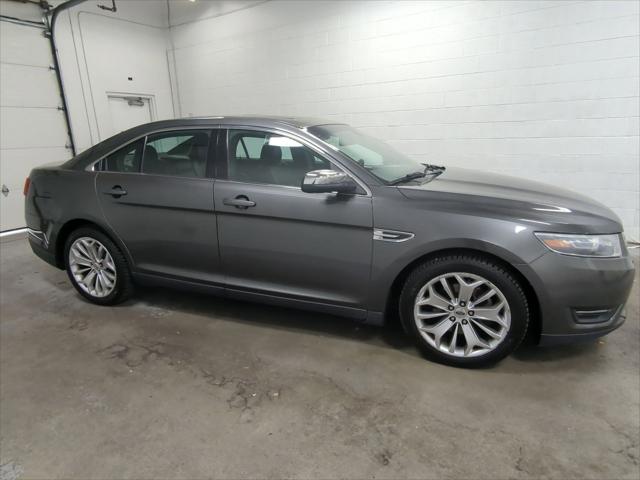 2016 Ford Taurus Limited