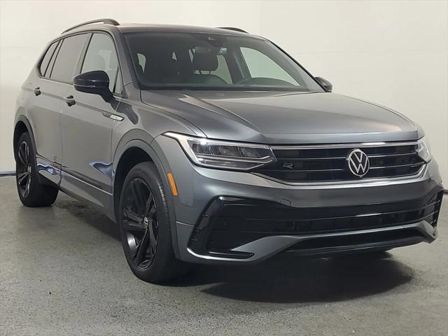 2023 Volkswagen Tiguan 2.0T SE R-Line Black