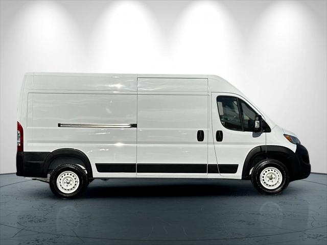 2025 RAM ProMaster 2500 Cargo Van Tradesman High Roof 159 WB w/Pass Seat