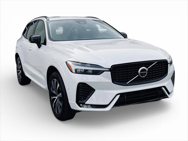 2025 Volvo XC60 B5 Plus