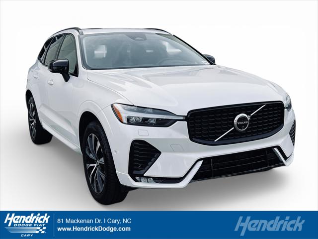 2025 Volvo XC60 B5 Plus