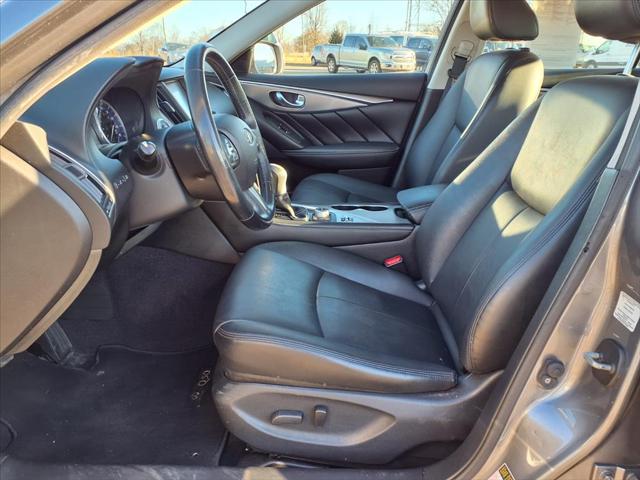 2015 INFINITI Q50 Premium