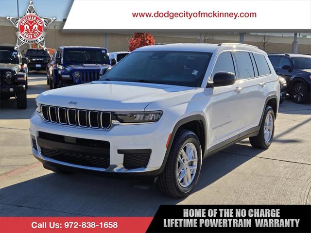 2022 Jeep Grand Cherokee L Laredo 4x2