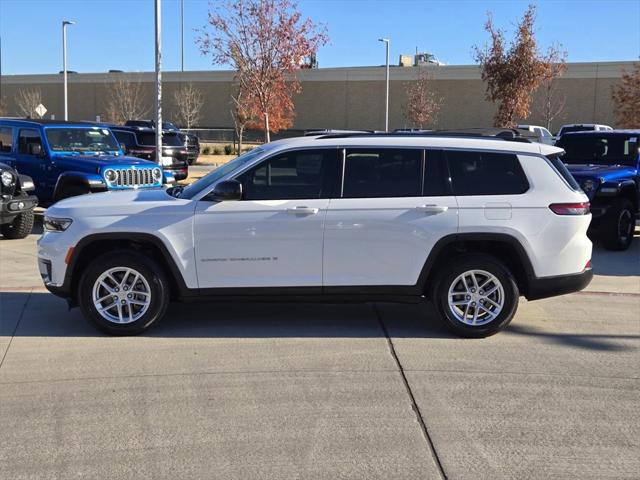 2022 Jeep Grand Cherokee L Laredo 4x2