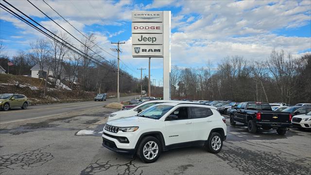 2024 Jeep Compass Latitude 4x4 2024 Jeep Compass Latitude 4x4