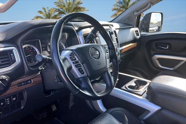 2019 Nissan TITAN SL 2019 Nissan TITAN SL