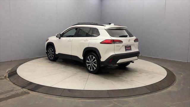 2024 Toyota Corolla Cross XLE