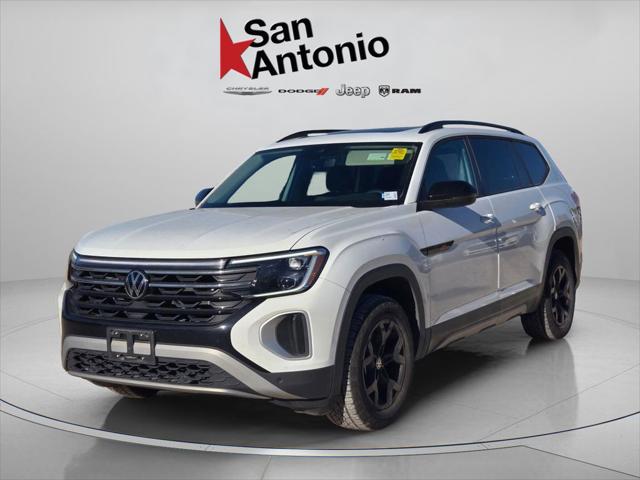 2024 Volkswagen Atlas 2.0T Peak Edition SE w/Technology