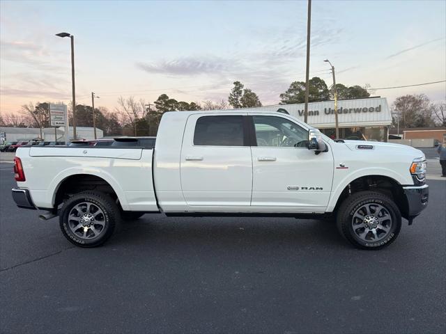 2024 RAM 3500 Limited Longhorn Mega Cab 4x4 64 Box
