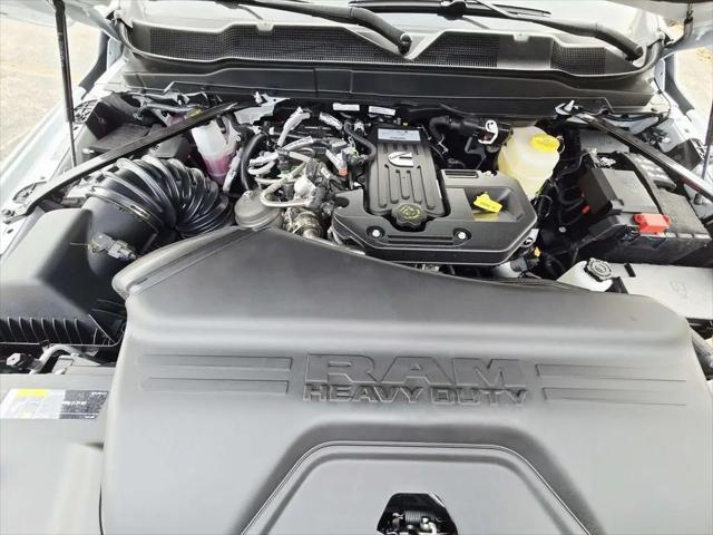 2026 Ram 3500 Tradesman Crew Cab 4x4 8' Box