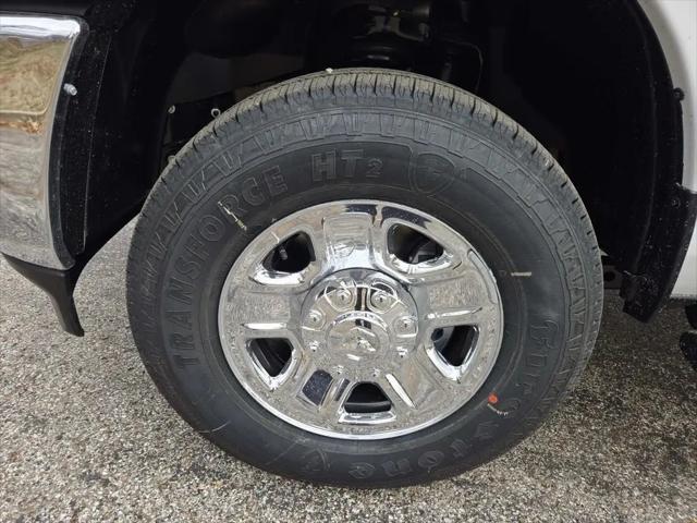 2026 Ram 3500 Tradesman Crew Cab 4x4 8' Box