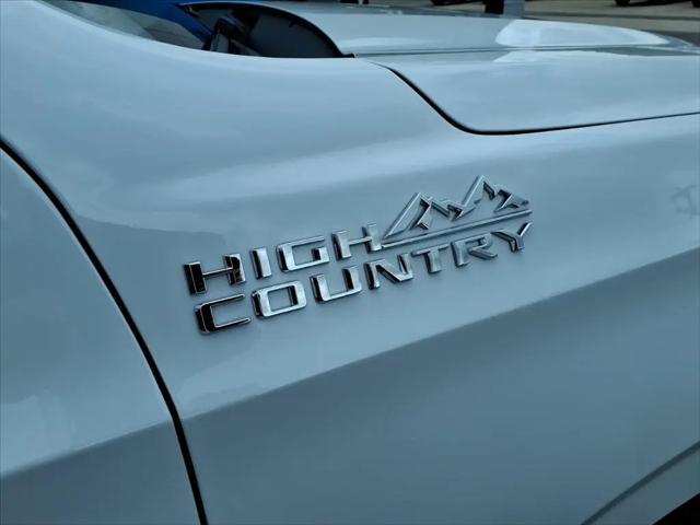 2026 Chevrolet Suburban High Country, 4WD