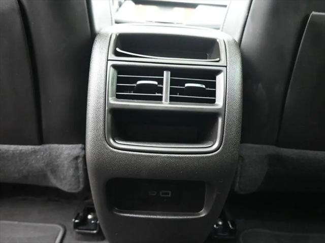 2024 Cadillac XT5 FWD Premium Luxury
