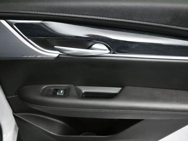 2024 Cadillac XT5 FWD Premium Luxury
