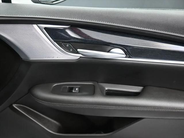 2024 Cadillac XT5 FWD Premium Luxury