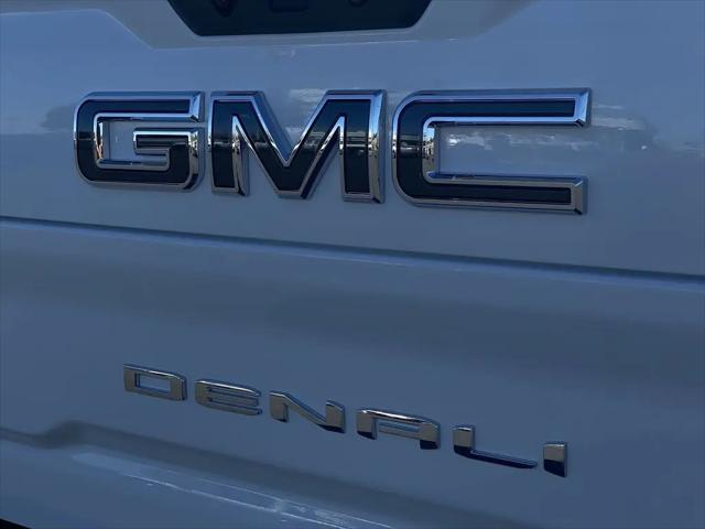 2026 GMC Sierra 3500HD Crew Cab, Long Bed, Denali Ultimate Dual Rear Wheel, 4WD