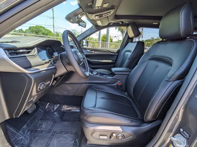 2026 Jeep Grand Cherokee Limited 4x2