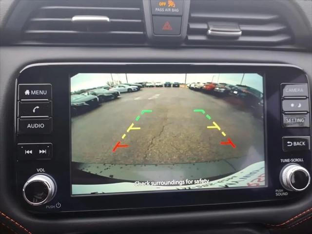 2025 Nissan Versa 1.6 SR