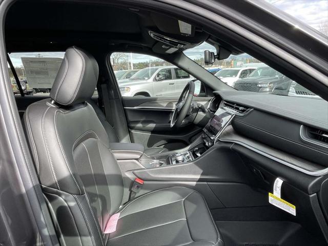 2025 Jeep Grand Cherokee L Limited 4x4
