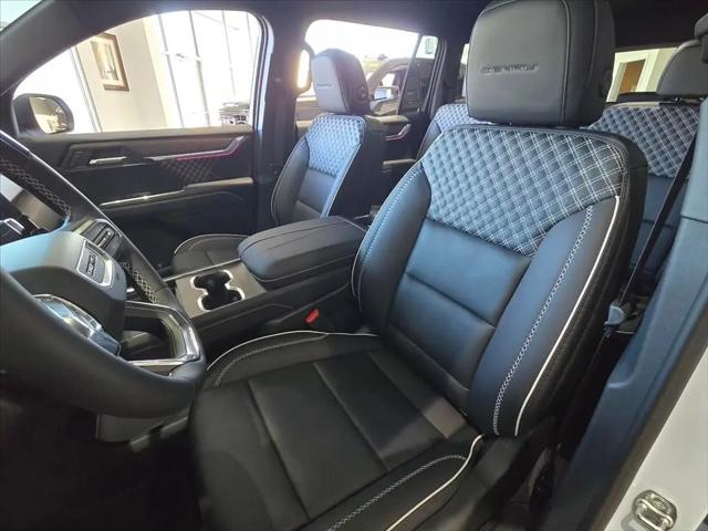 2026 GMC Acadia Denali FWD